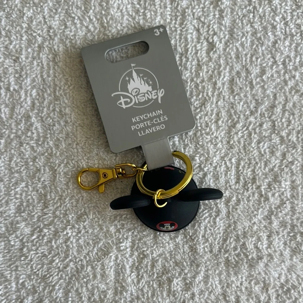 Disney “I ❤️ You” Mickey Mouseketeer Ears Hat Keychain Bag Charm